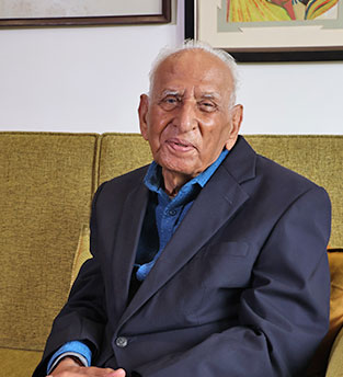 Dr R.N. Sharma